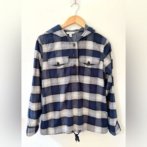 LL Bean signature cozy  ladies flannel plaid shirt pullover hoodie